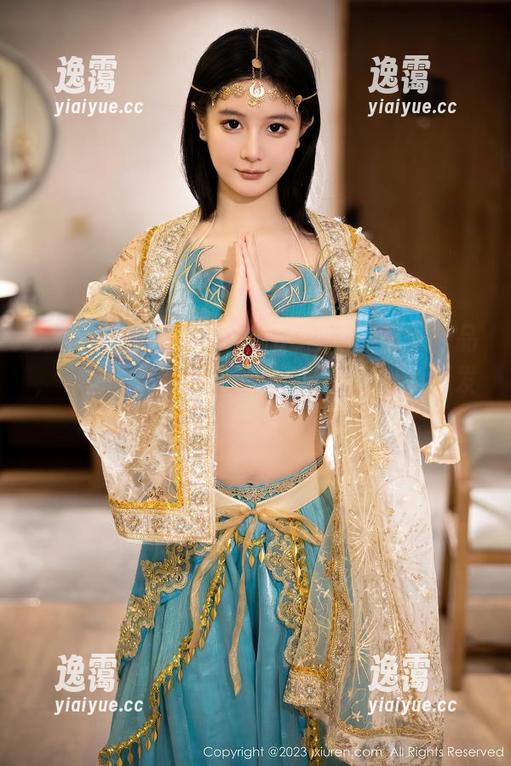 秀人网 - 小橘子orange的在线空姐作品，看完让你相信，飞机上真的能有爱情发生！