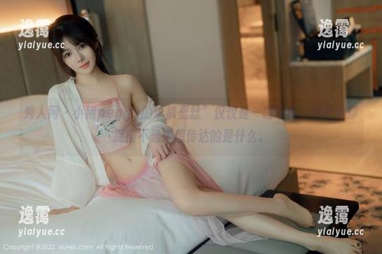 秀人网 - 小猪peggy的“裤里丝”仅仅是一幅写真，然而我却捉摸不透她想传达的是什么。