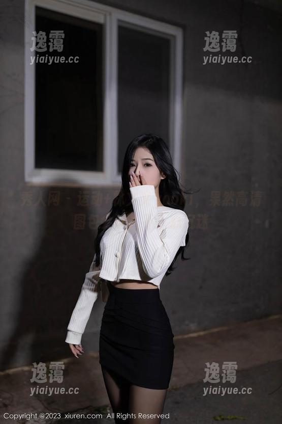 秀人网 - 运动+林文文yooki，果然高清图包会让人不小心沉迷