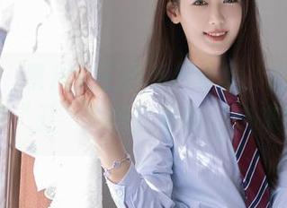 秀人网 – 果儿女王的照片合集，想知道女王也有“丑”照吗？哈哈，快来揭晓！