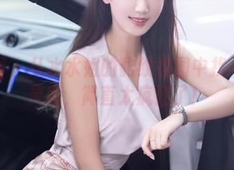 秀人网 – 从水水姐的豹纹美图中找寻壁纸灵感，简直太疯狂了！