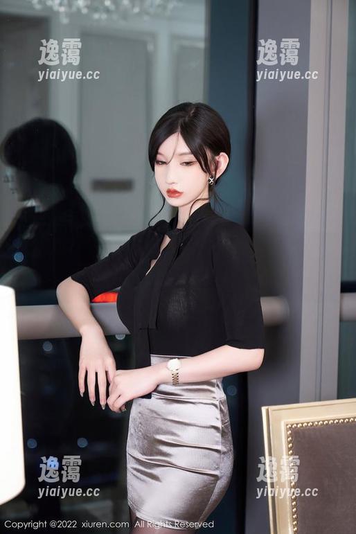 秀人网 - 王俪丁呀，体操服合集——当运动变得如此诱人，谁能专心？