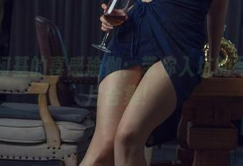 秋和柯基的喜感瑜伽：带你入坑的写真图片合集！