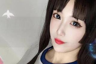 章鱼小童谣的办公室写真：照片里到底藏了多少故事？