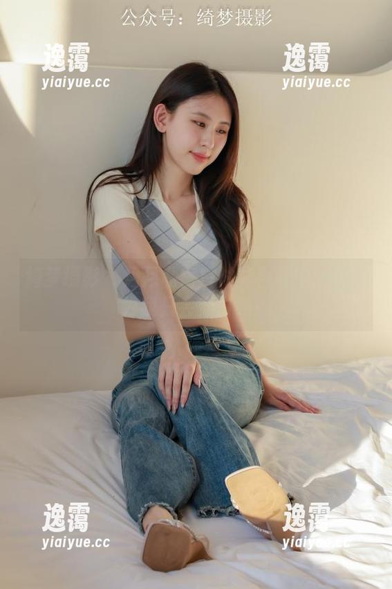 绮梦摄影 - 月月私房白衬衫合集中：你以为我只会穿白吗？
