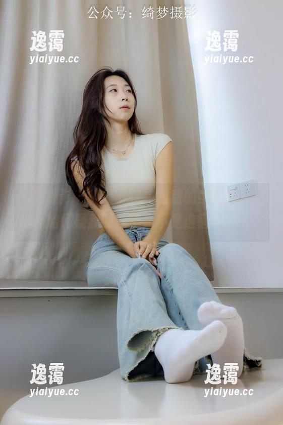 绮梦摄影 - “看看这组甜甜的美足图片，我开始怀疑我的鞋子是不是选错了！”，