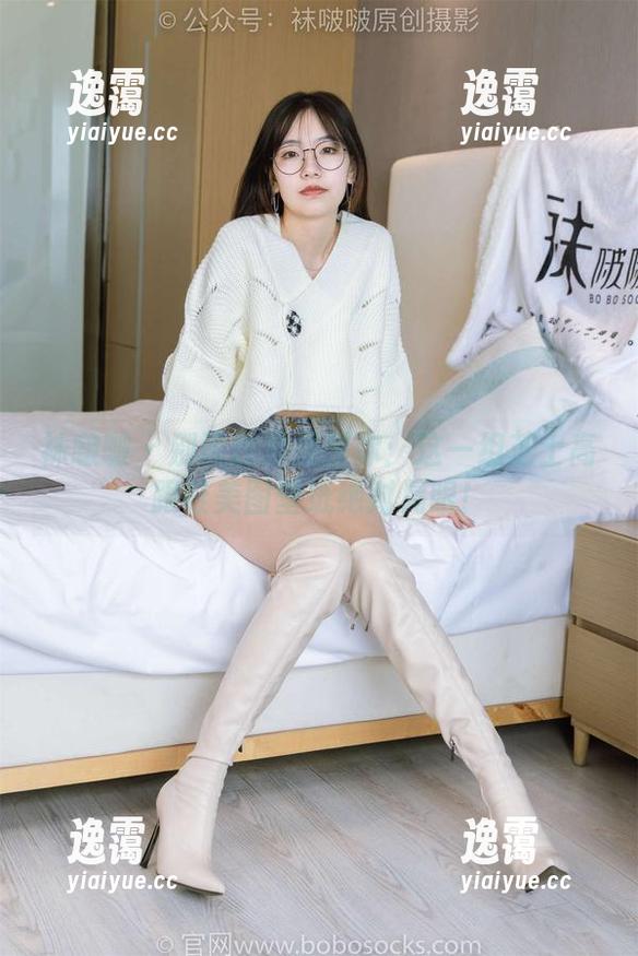 袜啵啵 - 别说我没提醒你：这一组芝士高跟鞋美图壁纸绝对晃眼！