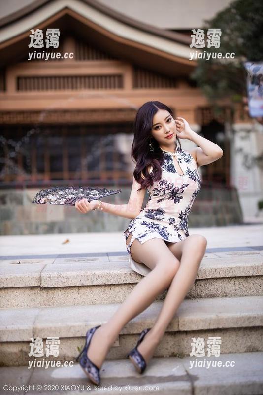 语画界 - 杨紫嫣Cynthia的白丝写真集更新，仿佛一秒穿越到梦里，嘿嘿！