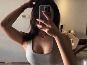 微密圈 – 从金希儿的可爱出发，原图资源引发脑内小剧场