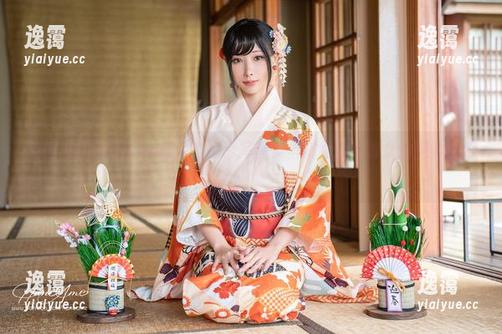 看雨波HaneAme如何在高清写真集里演绎堕落修女的微妙魅力！