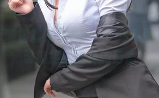 当香草喵露露变身奶牛，cos套图新境界，谁能拒绝这样的萌态？