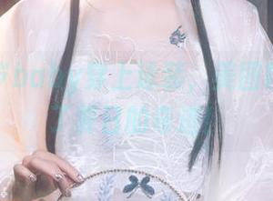 当鹿八岁baby穿上泳装，美图瞬间变成了夏日的奇迹！